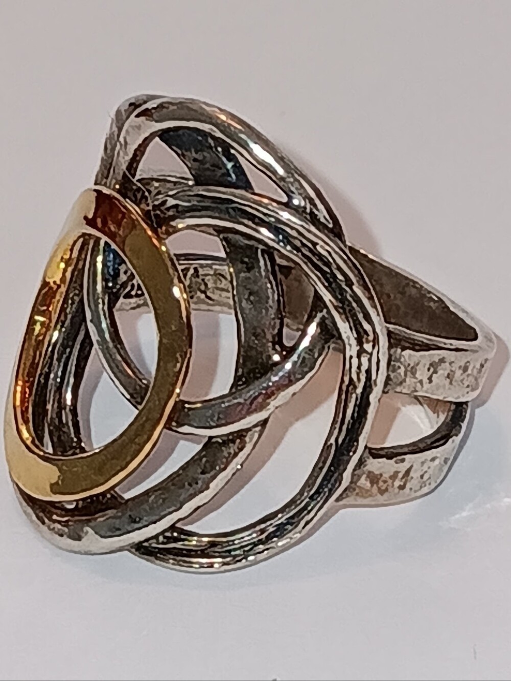 Oz Paz Two-Tone Interlocking Circle Ring - Gold & Silver 925